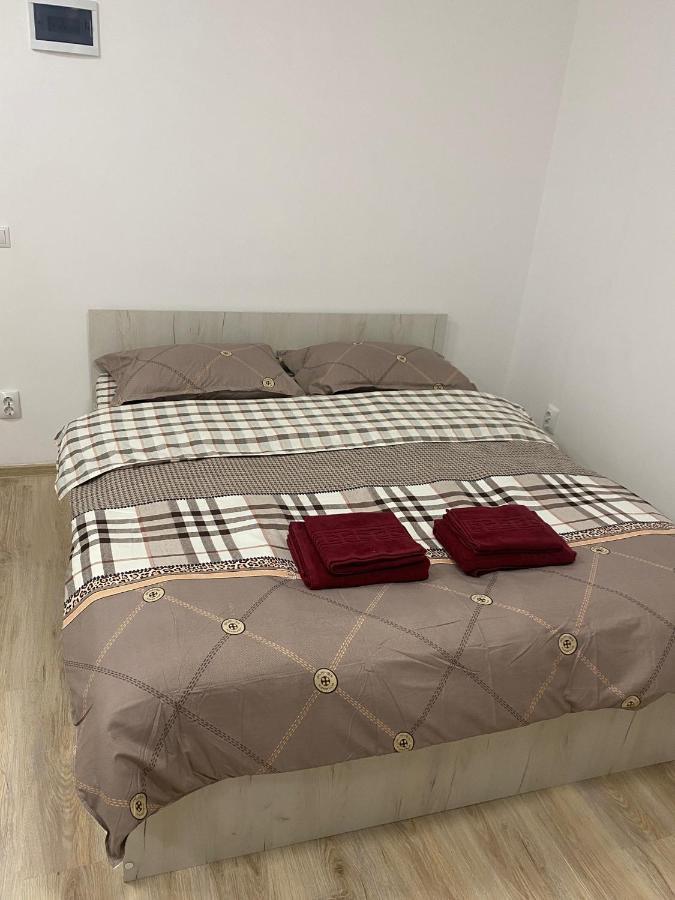 Rez Suites Jászvásár Kültér fotó